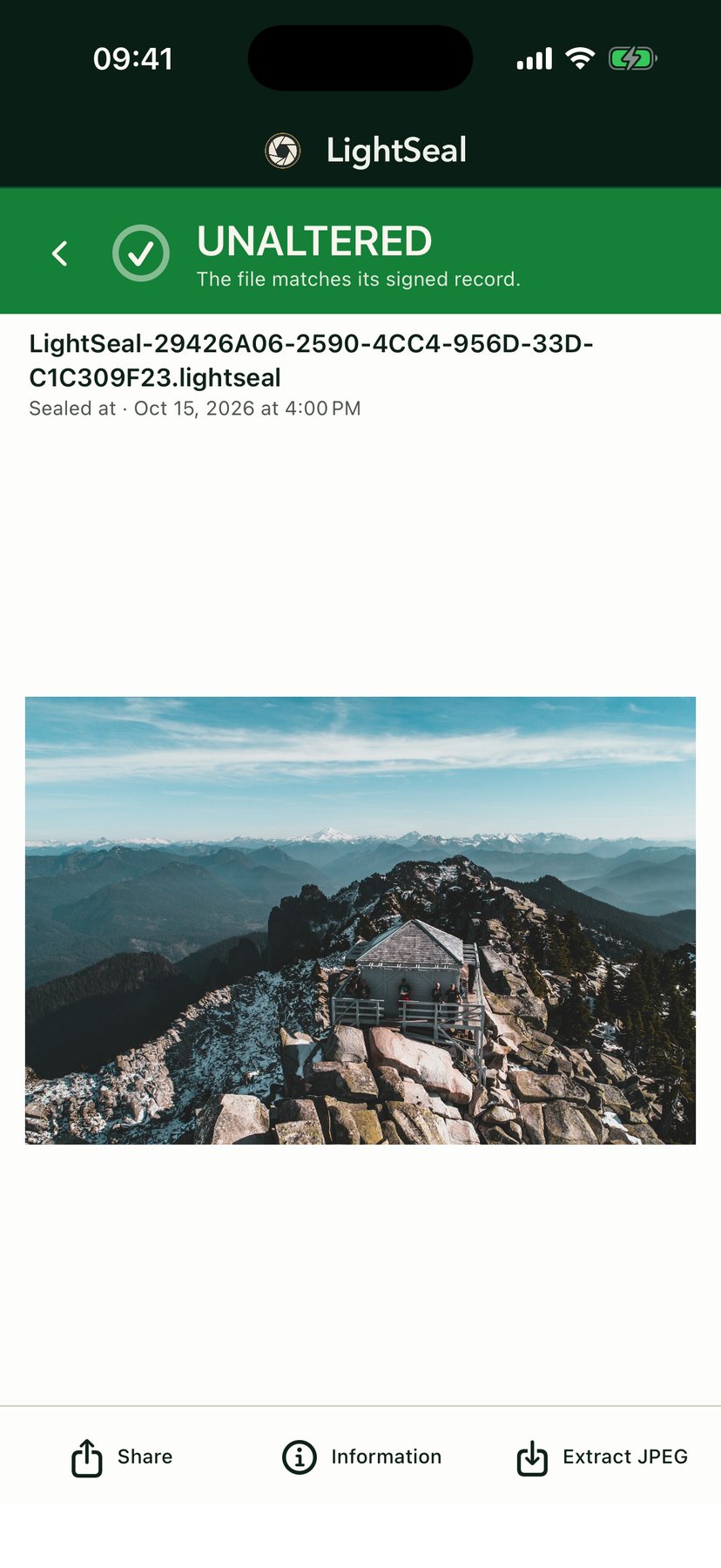 LightSeal verification screen showing a sealed mountain photo as Unaltered